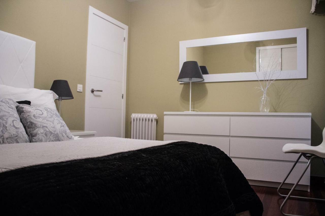Appartement Apartamento céntrico y tranquilo en Saint-Jacques-de-Compostelle Extérieur photo
